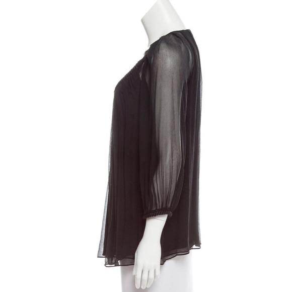 DVF ‘Fenobe’ silk chiffon blouse in black - Picture 4 of 11